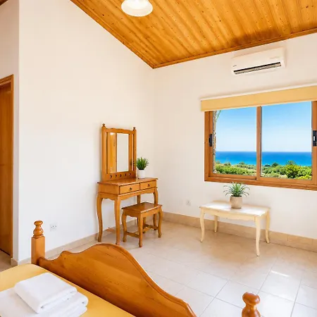 Villa Chrisandria