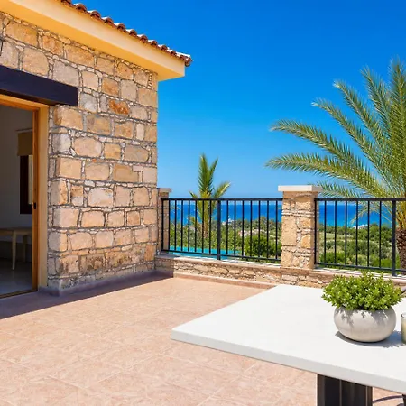 Villa Chrisandria Argaka